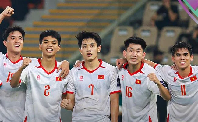 Hỗ trợ khách hàng 24/7 của 999ok